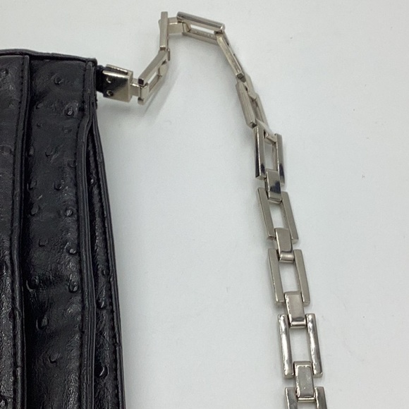 Vintage Black Mondani NewYork Handbag w chain strap - Picture 4 of 7